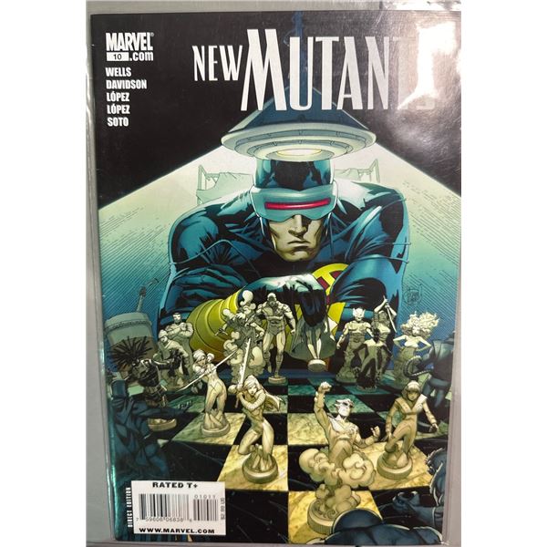 New Mutants #10 (Marvel, 2010) Zeb Wells & Adam Kubert Cover