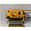 Image 1 : Dewalt Thickness Planer