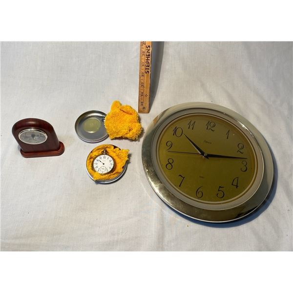 Household Items - Clocks