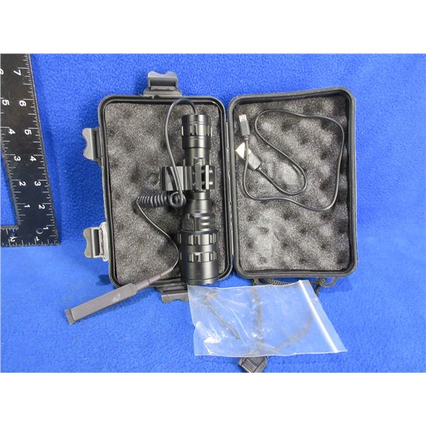 NEW - Rechargeable Tactical Flashlight in Storage Case