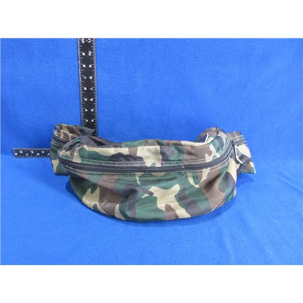 World Famous Camo Fanny Pack - Large with Adjustable Strap