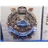 Image 4 : 2 Cap Badges & 2 Collar Badges