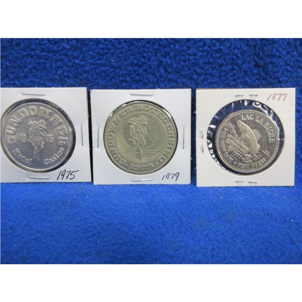 1975 & 1979 Sundowner Casino Tokens & 1977 Lac La Biche Token