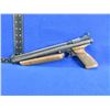 Image 1 : No PAL Required - Crosman Medalist Model 1322 in 22 Cal.