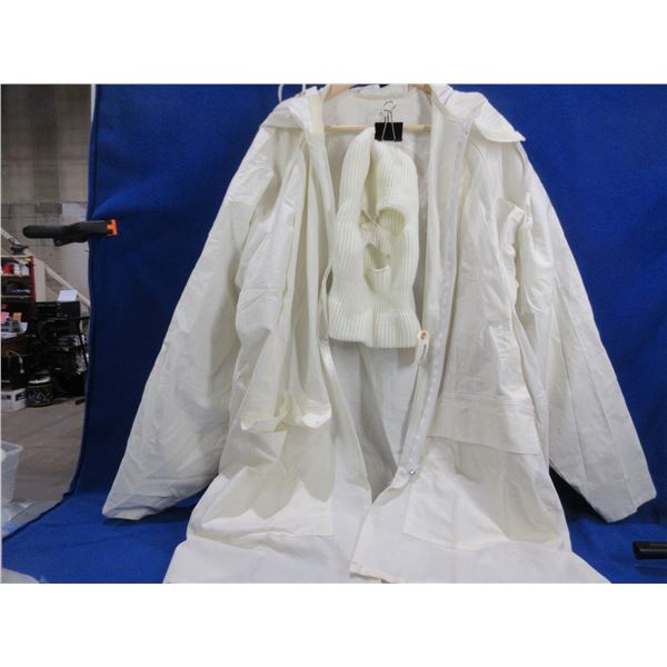 Unknown White Light Weight Overcoat and White Knit Balaclava
