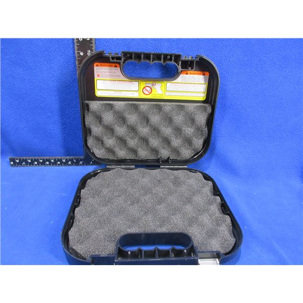 Glock Handgun Hard Case - 10 1/4" x 8 1/2" x 2 1/4" - 1 Latch Missing