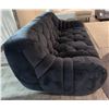 Image 3 : Sandy's - New Fabric Sofa - RV: $2225 CAD - H30" x W67" x 39"