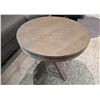 Image 3 : Sandy's - New Lamp Table - RV: $610 CAD - H25" x Dia. 28"