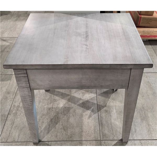 Sandy's - New Mine End Table - RV: $850 CAD - Made in Canada - H24" x W20" x D24"
