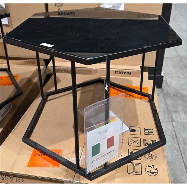 Calligaris - BNIB Renee Cocktail Table - RV: $1715 CAD - Made in Italy - H16" x 23" x 20"