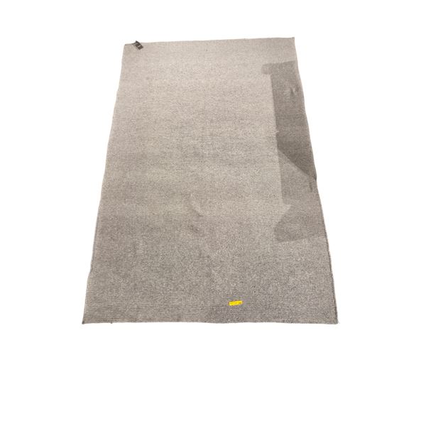 Natuzzi - New Barisano Argeto Rug - RV: $2040 CAD - Made in Italy - 79" x 119"