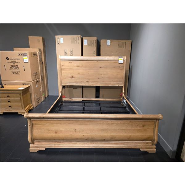 Sandy's - New Chateau Philip King Bed - RV: $3335 CAD