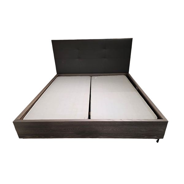 Sandy's - New Evoke Pebble Queen Bed