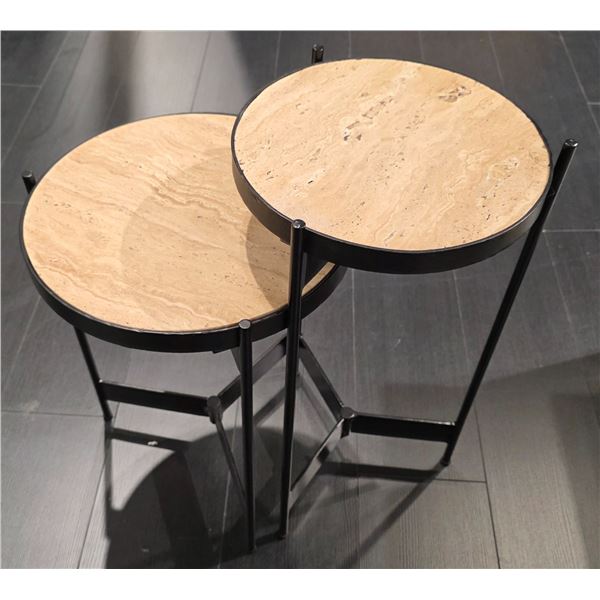 Sandy's - New Wade Metal End Table - RV: $205 CAD - H23" x W22" x D12"