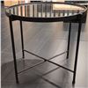 Image 2 : Sandy's - New Round End Table - RV: $205 CAD - H20" x Dia. 23"