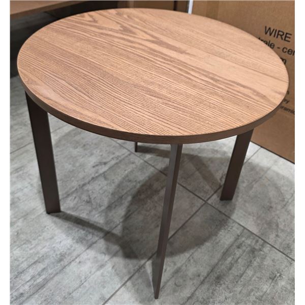Natuzzi - BNIB Wire Cocktail Table - RV: $980 CAD - H19.5" x Dia. 22"
