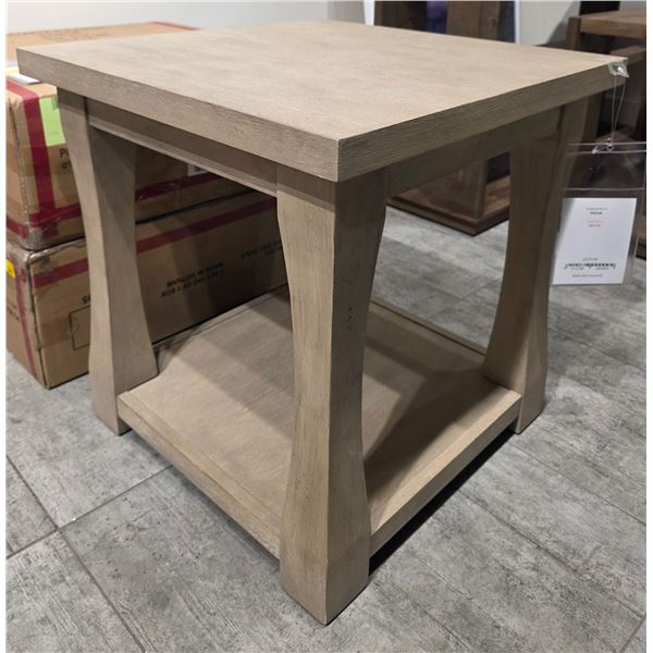 Sandy's - New Milano End Table - RV: $925 CAD - H24" x 24" x 24"