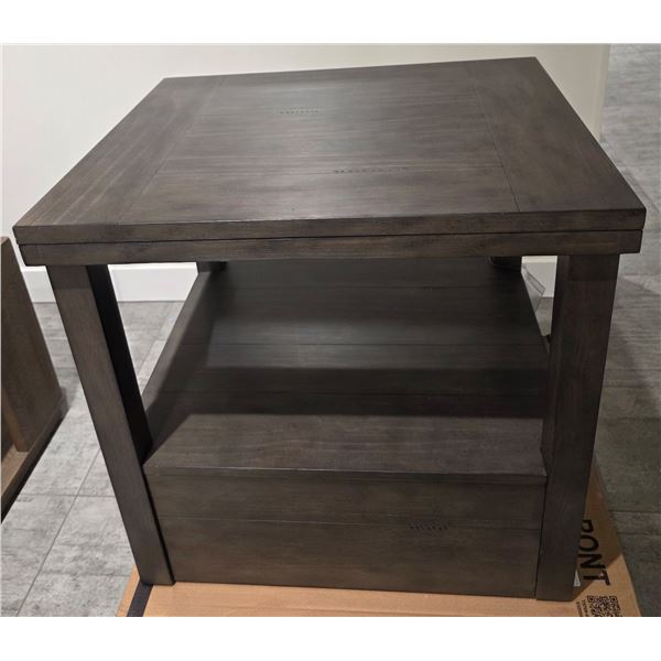 Sandy's -  BNIB Brown End Table - RV: $1000 CAD - H25" x W22" x  D26"
