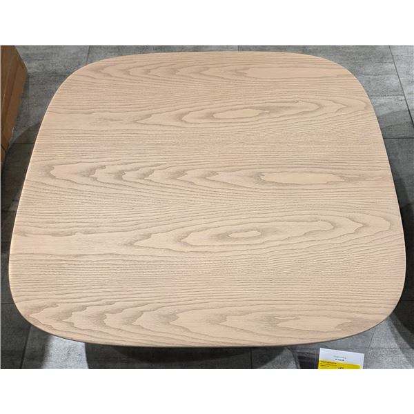 Natuzzi - New Adam Cocktail Table - RV: $4160 CAD - Made in Italy - H11" x 35" x 35"