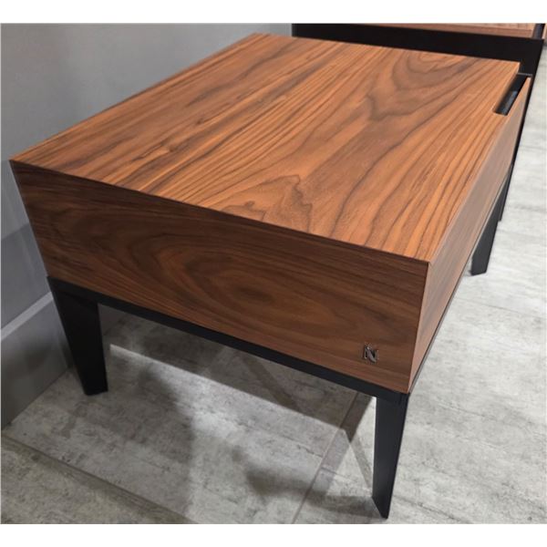 Natuzzi - New Matt Nightstand - RV:$1950 CAD - Made in Italy - H15.5" x W23.5" x D19"