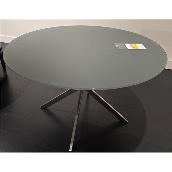 Sandy's - New Dining Table - RV: $1725 CAD - Made in Canada - H29" x Dia. 48"