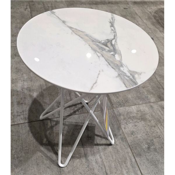 Calligaris - New Stellar End Table - RV: $955 CAD - H19" x Dia. 15.5"