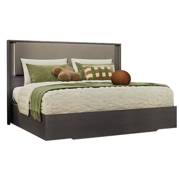 Alf Italia - BNIB Amy Queen Bed - RV: $2110 CAD - Made in Italy (ALF0178)