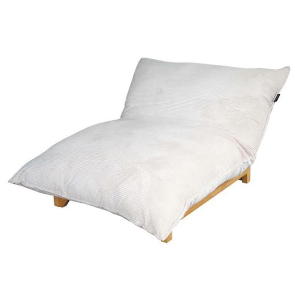 Stylus - BNIB Diva Heated Chaise - Hyper Ivory, RV: $1599 CAD, H35" x W50" x D60"