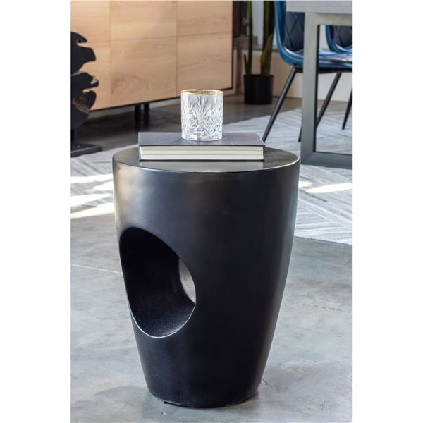 BNIB Moe's - AYLARD OUTDOOR STOOL BLACK - RP: $289 - Dimensions: 14.25"W x 14.25"D x 18"H - Model: B