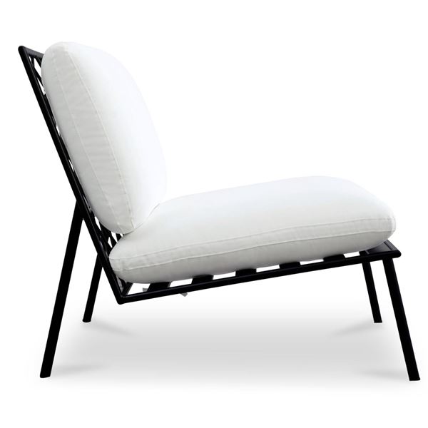 BNIB Moe's - SALMA OUTDOOR ACCENT CHAIR WHITE - RP: $1,449 - Dimensions: 34.7"W x 35.5"D x 33.5"H -