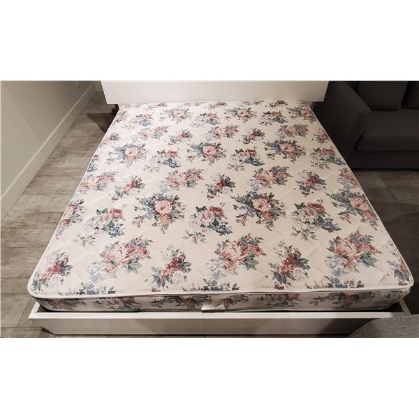Sandy's - King Mattress (store display item)