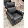 Image 2 : Stylus - New Malibu Recliner - Apollo Black - RV: $2300 CAD, H42" x W32" x D38"