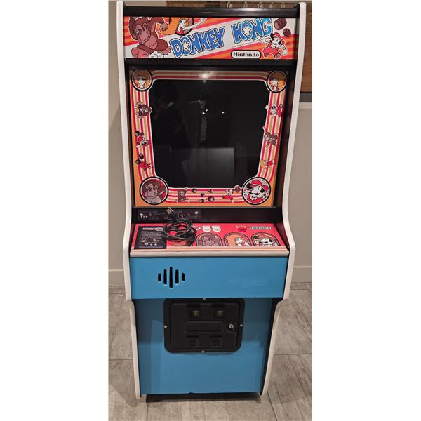 Donkey Kong Arcade Machine good working order..