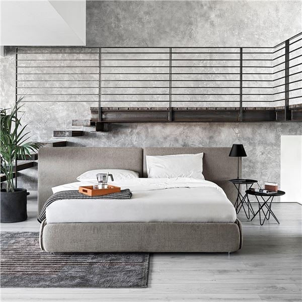 Calligaris - BNIB Zipper Queen Bed Grey - RV: $5645 CAD (CAL0111)