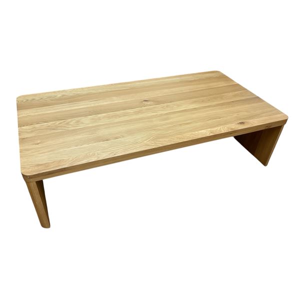 New Sundays Form Coffee Table Oak - RV: $990 CAD (COF-BC-011-050 / without box )