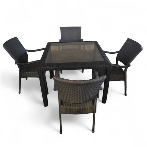 5 pc - Outdoor Dining Table Set - Table: 39x39x29.5"