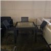 Image 4 : 5 pc - Outdoor Dining Table Set - Table: 39x39x29.5"