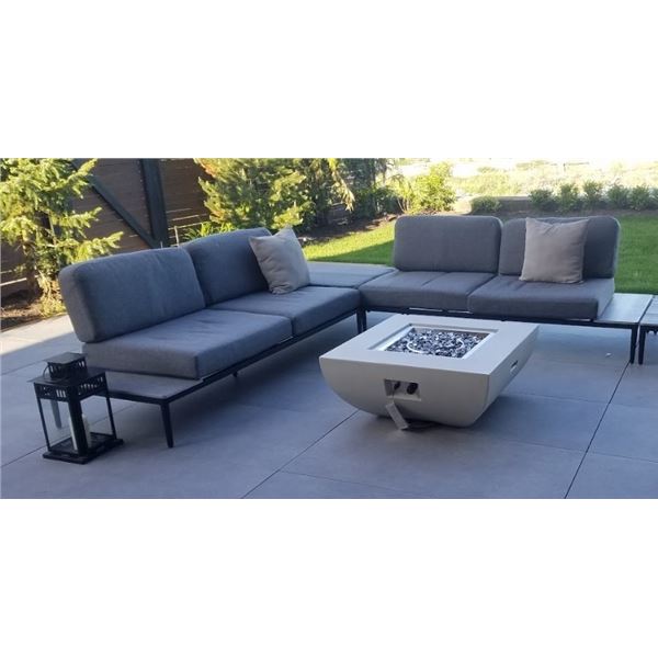 Holland Imports - Outdoor Patio Seating Set w/ Table