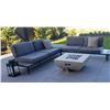 Image 1 : Holland Imports - Outdoor Patio Seating Set w/ Table