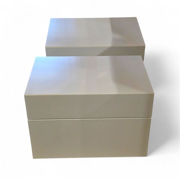 2 pc - White Modern Bedside Tables w/ 2 Drawers - 24x16x17"