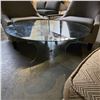 Image 3 : Glass Coffee Table - 33.5x16"