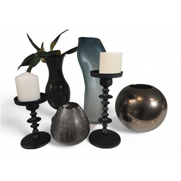 Group - Misc. Vases & Planters