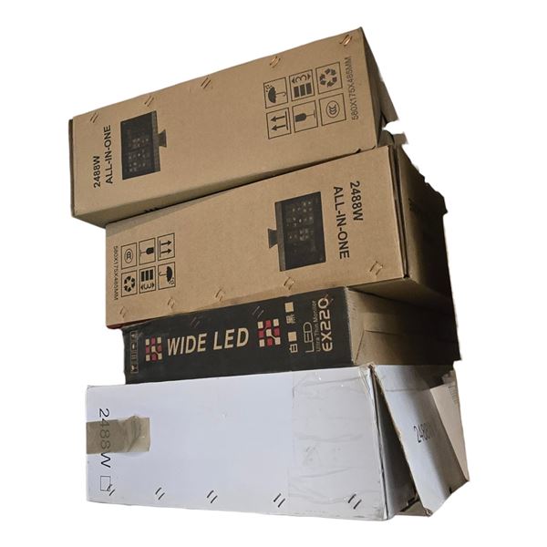 4 pc - Prop Computers & Monitors