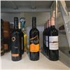 Image 2 : Shelf - Whisky / Scotch Bottle Boxes, Wine Bottles, Shaker, Etc.