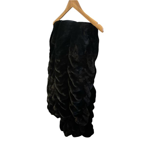 Donna Salyers "Fabulous Furs" Faux Fur Blanket - 60x60"