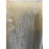 Image 2 : Whit Faux Fur Blanket - 60x84"