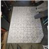 Image 3 : Geometric Area Rug - Cream & Gray - 114x108"