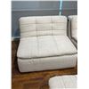 Image 2 : New Modern Tufted Upholstered Lounge Chair - 41" L x 38" W x 29" H