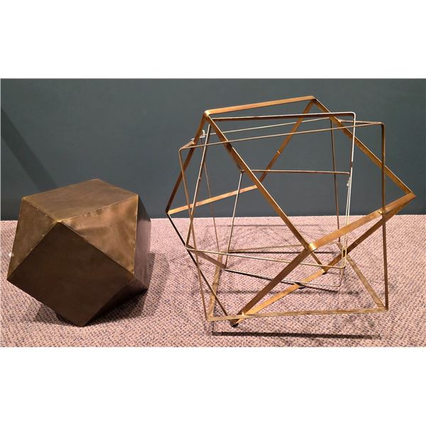 Sandy's - 2 Pcs Geometric Sculptures - RV: $300 CAD, Approx. 18"x22" & 10"x13"