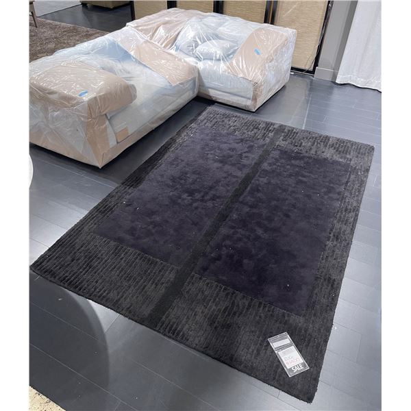 Sandy's - Sqahili Rug - RV: $1400 CAD, 74" x 106"